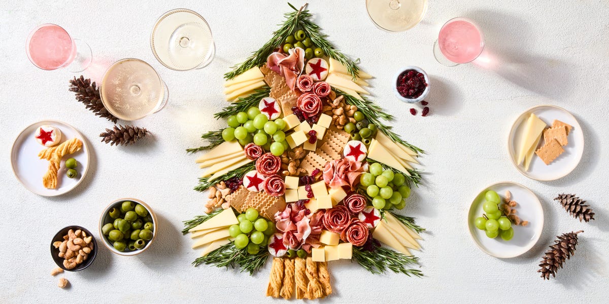 Stunning Christmas Tree Charcuterie Board Ideas for Any Holiday Party